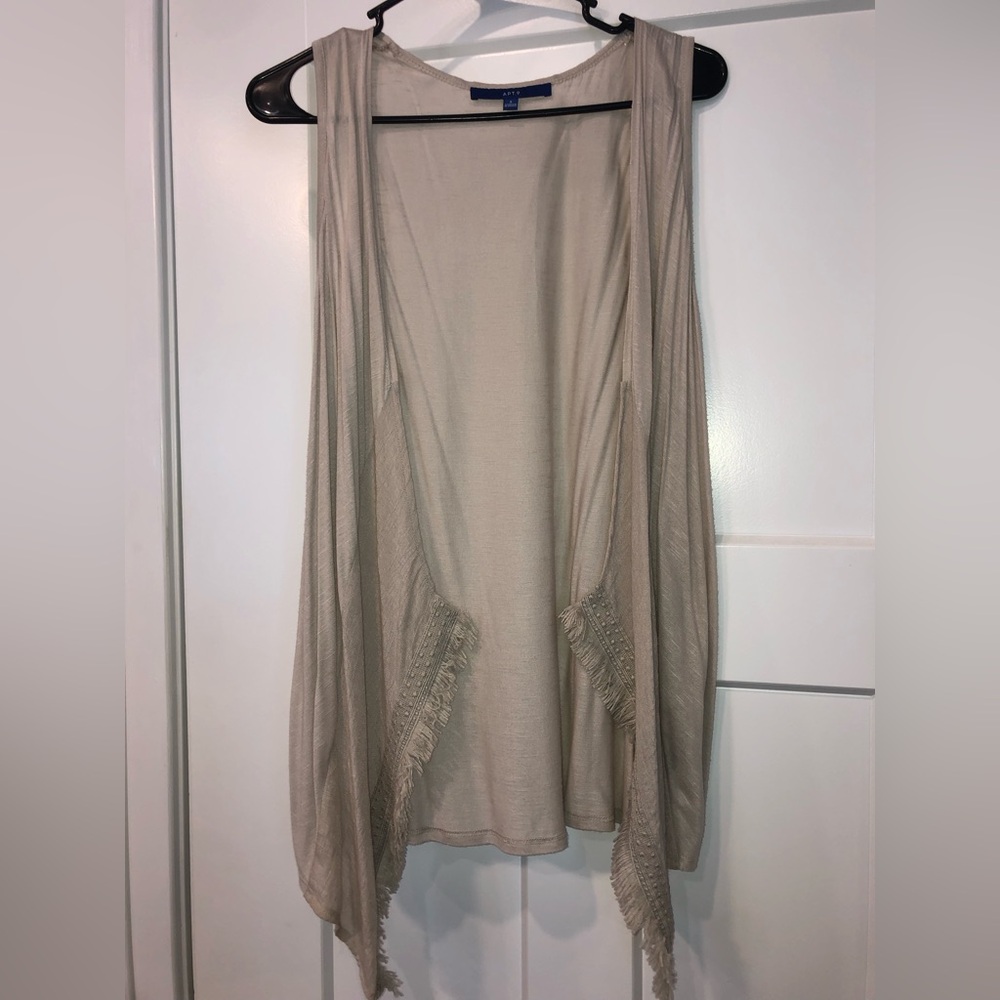 APT. 9 Vest- Size Small